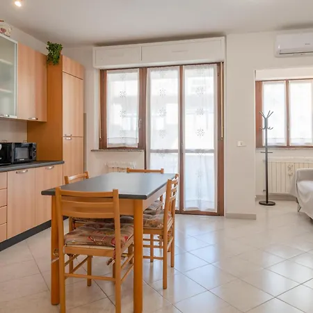 Cozy Serrano Appartamento *